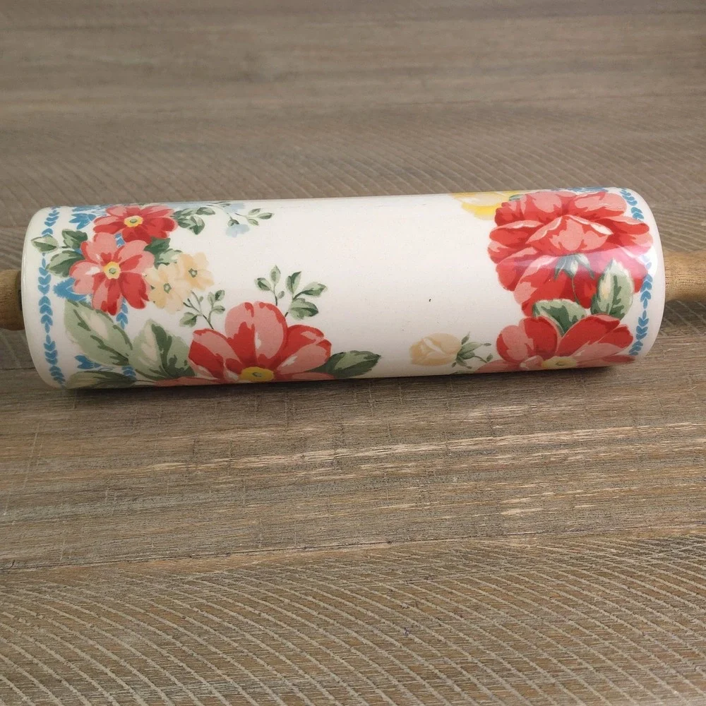Retired Pioneer Woman Ceramic Rolling Pin Vintage Floral Pattern 2812DMT